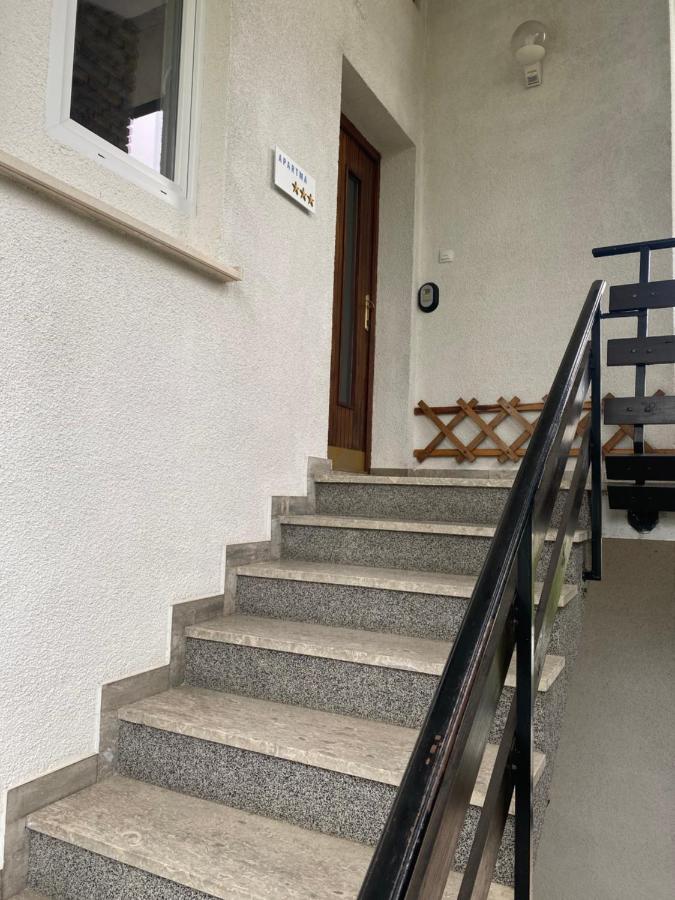נובה גוריקה Apartma Magnolija מראה חיצוני תמונה